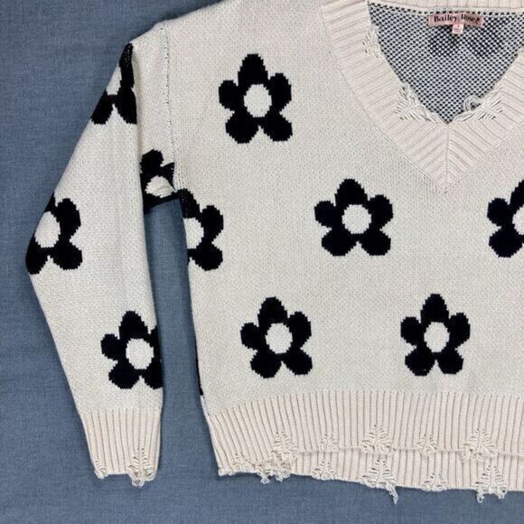Bailey Rose Distressed Sweater Womens Small Floral Knit Daisy Boho Chic Festival - Picture 4 of 16